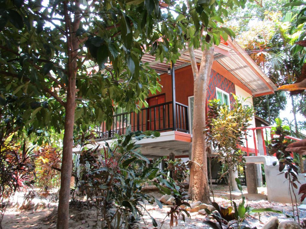 Khaosok Island Resort Khao Sok National Park Exterior photo