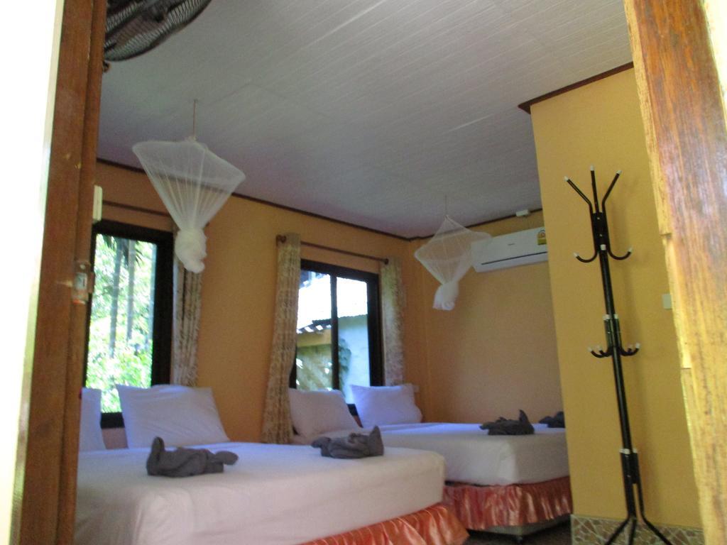 Khaosok Island Resort Khao Sok National Park Exterior photo