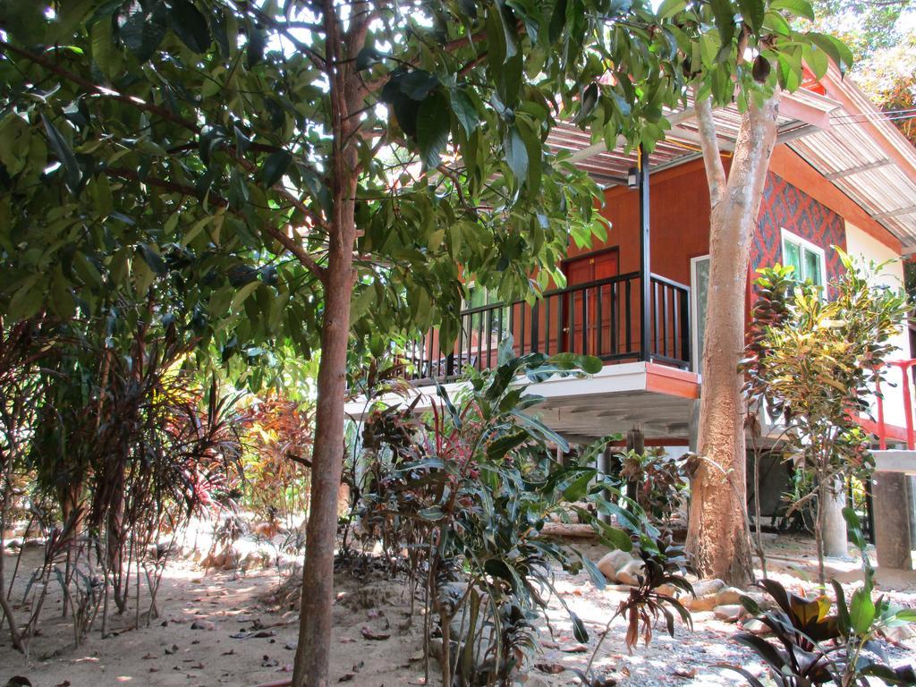 Khaosok Island Resort Khao Sok National Park Exterior photo